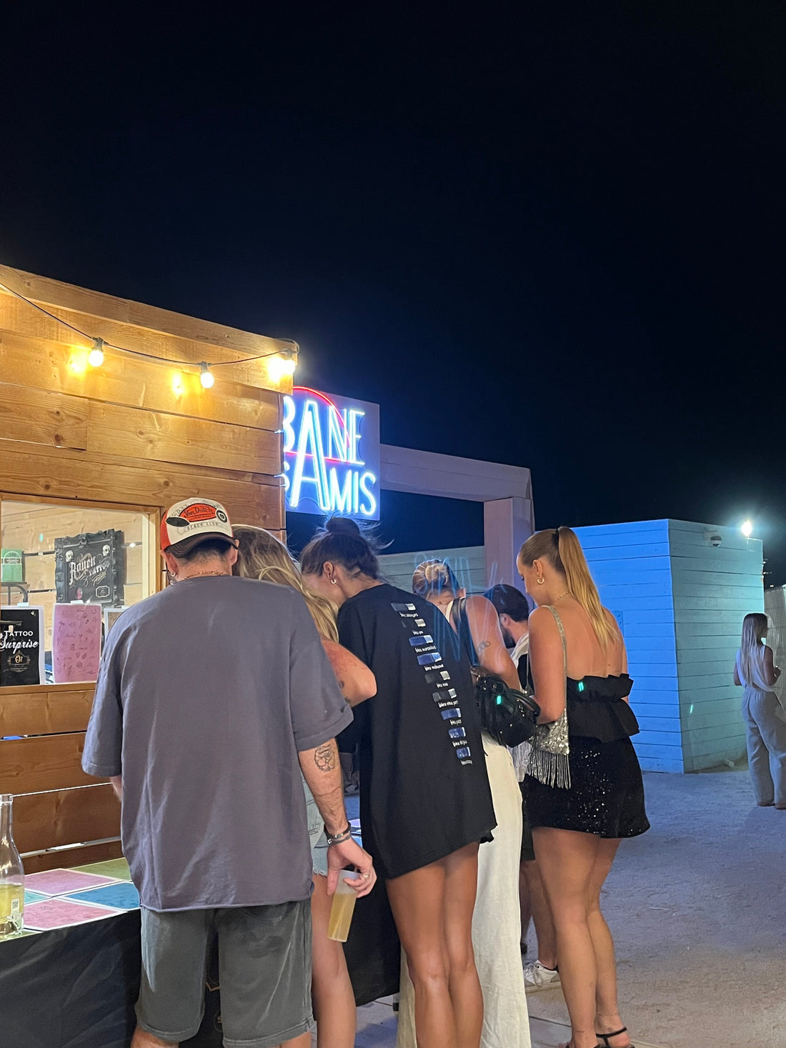 RADE X LA CABANE DES AMIS